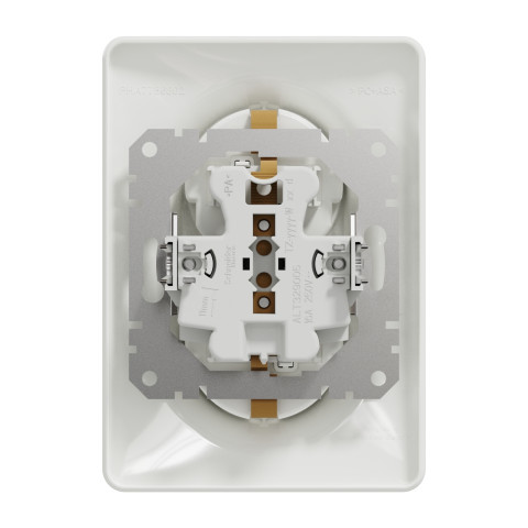 Розетка 2-местная с заземлением со шторками скрытая белая Schneider Electric Sedna Design