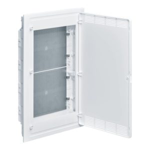 Щит 4-рядний для ММ-обладнання, внутрішній/зовнішній, білі пластикові перфоровані двері, GOLF (B)