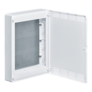 Щит 3-рядний для ММ-обладнання, внутрішній/зовнішній, білі пластикові перфоровані двері, GOLF (B)