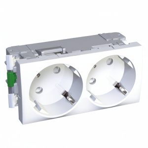 Розетка 2-а З/К зі шторк. 45х45 "ALTIRA" 16А, 250В біла (знято з в-ва)