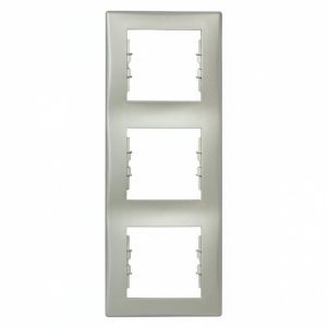 Рамка 3-х кратна вертикальна "SEDNA" титан (C3) (знятий з в-ва  30.12.2023)