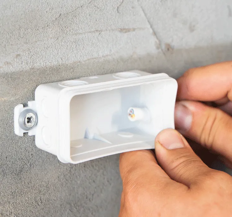 Коробки монтажні UEC | Ключові переваги