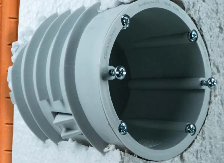 Електромонтажні матеріали KOPOS