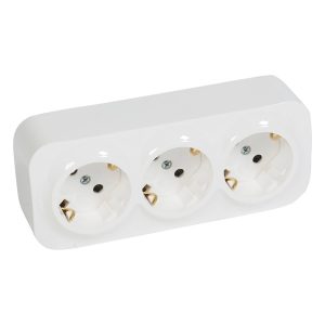 Розетка 3-а З/К зовн.зі шторками IP20 Forix біла