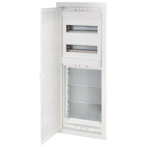 Щит пласт. ЩРВ-П- 24(28) мод IP30 внутр. метал бел. перф. дверц + 3 ряда ММ-облад ECG 70 COMBO3/2-I