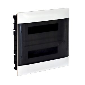 Щит пласт. ЩРВ-П- 24 мод вбуд. IP40 димчасті двері N+Pe PRACTIBOX-S для бетонних та цегля