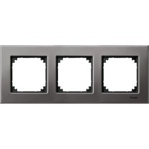 Рамка 3-х кратна "M-elegance" родій метал (C3)